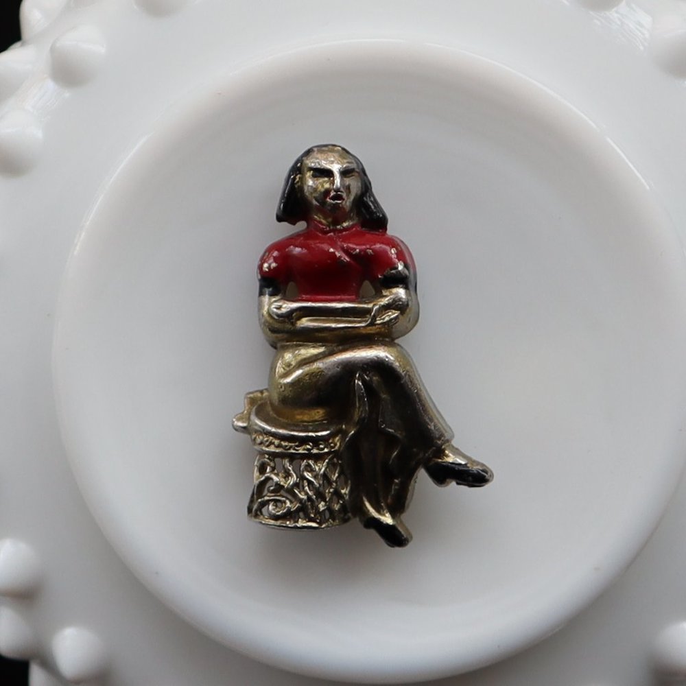 Antique LN Jewelry Vintage Brooch / Pin